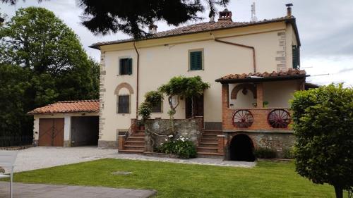 Casale Colle Belvedere in Lucca, Italy