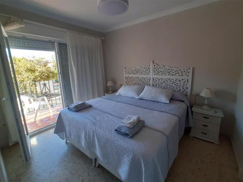 El Parque 4 Dormitorios Wifi Playa Centro in Sanlucar De Barrameda, Spain