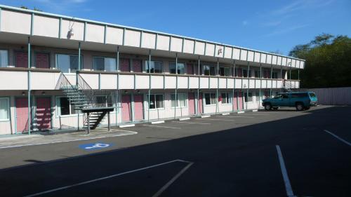 Discovery Inn California - photo 4