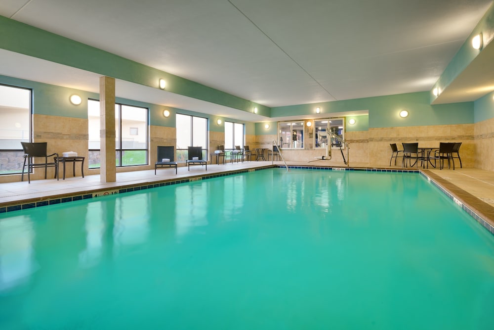 Holiday Inn Express Hotel & Suites Helena by IHG - photo 31