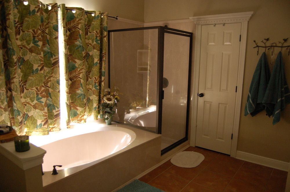 Tux Creek Inn - photo 7