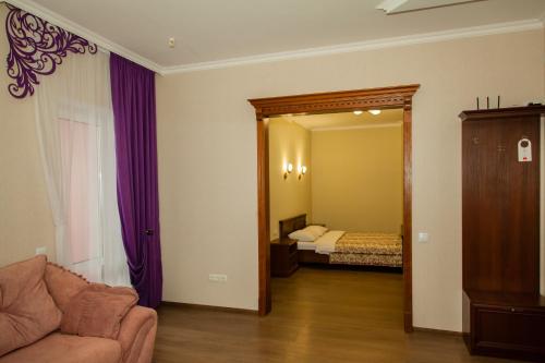 Sn Hotel — Starokostiantyniv — photo 2