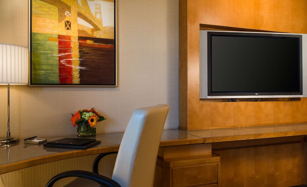 Hilton San Francisco Airport Bayfront - photo 16