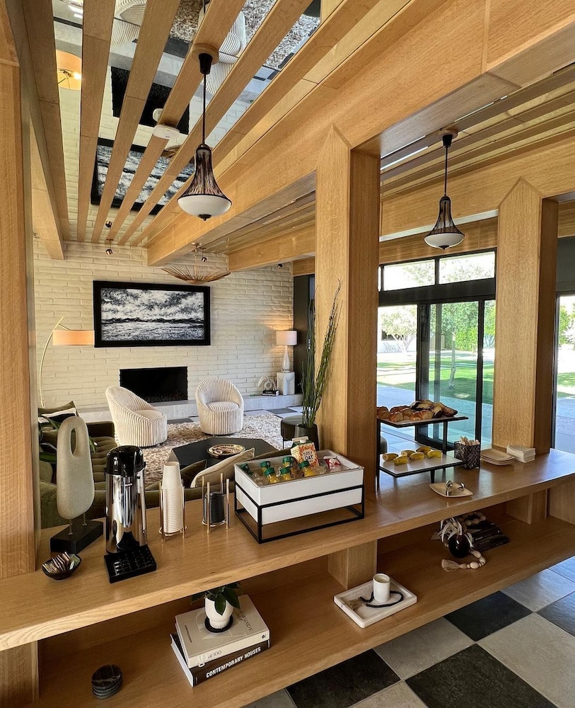 Azure Sky Hotel Adults Only a Town and Desert Boutique Hotel - photo 26