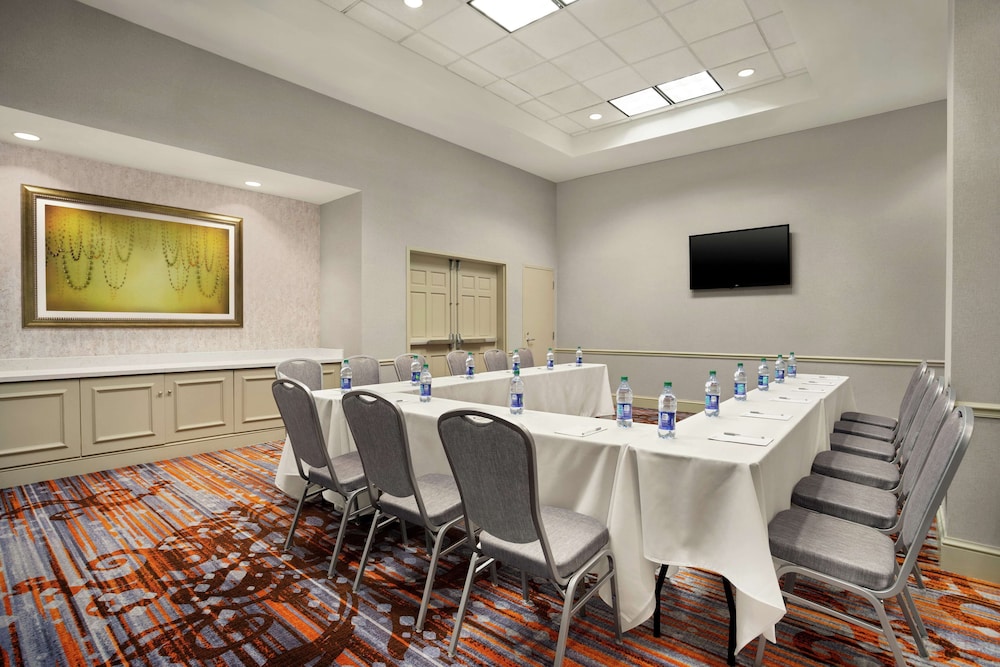 Hilton Garden Inn New Orleans Convention Center - photo 63