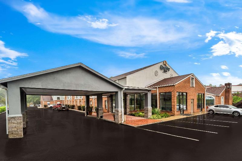 Super 8 by Wyndham Cornelia - photo 3