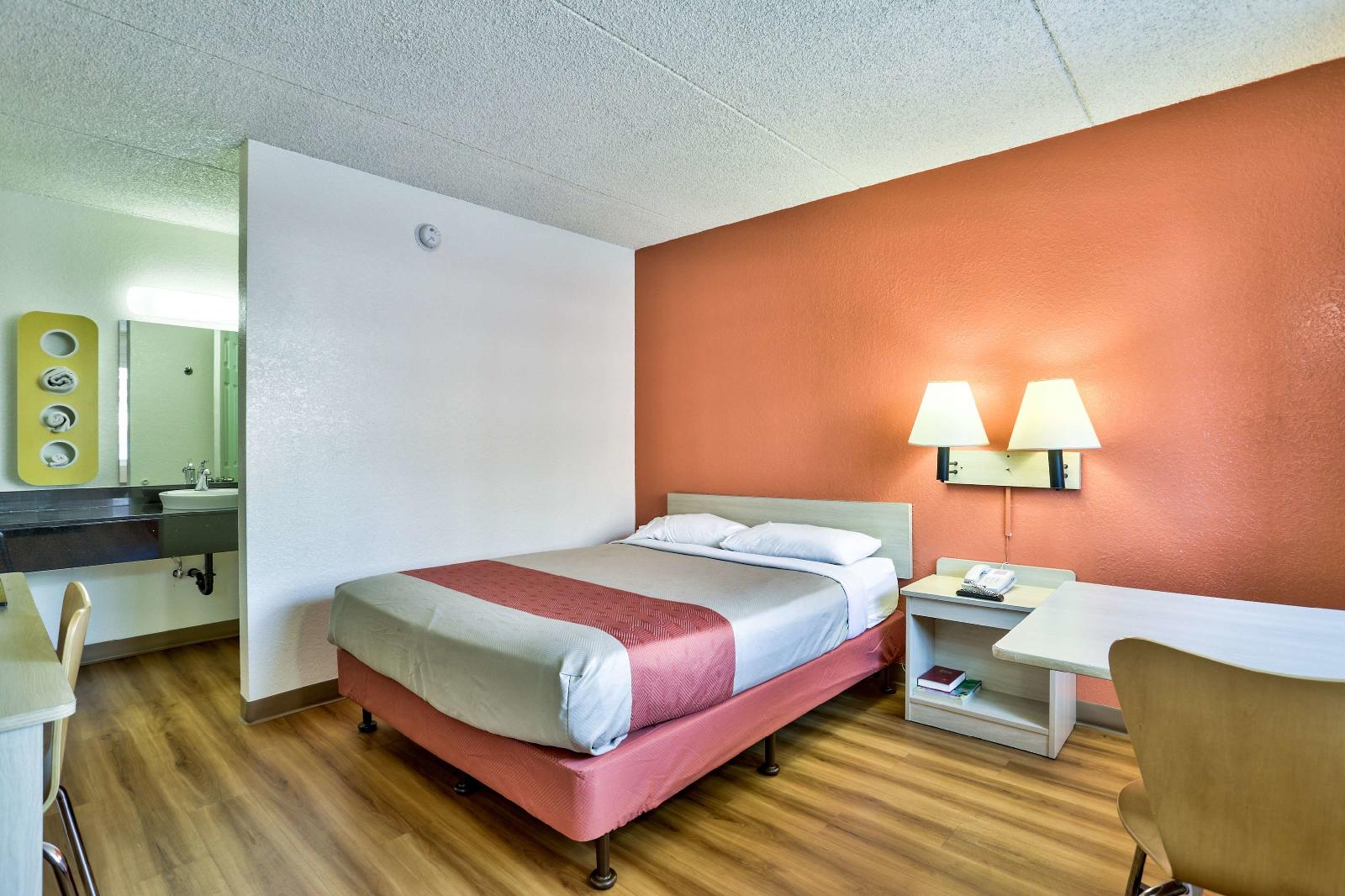 Motel 6 Flagstaff East Lucky Lane - photo 15