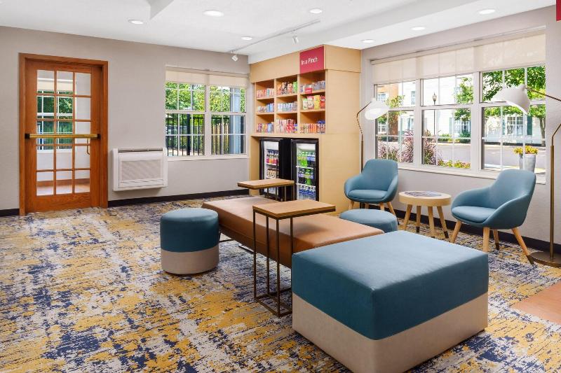 Towneplace Suites by Marriott Horsham - photo 8