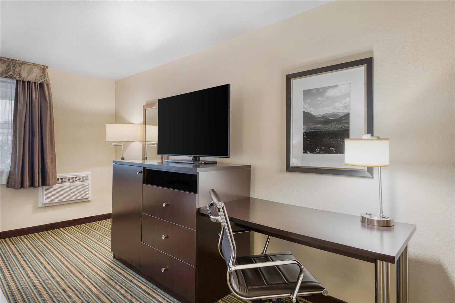 Best Western Alderwood - photo 23