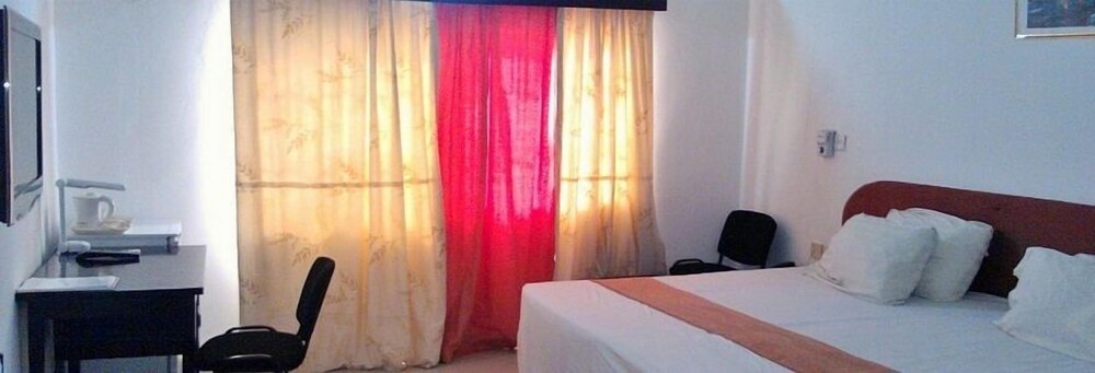 Sealane Hotel - carbon neutral hotel in Accra