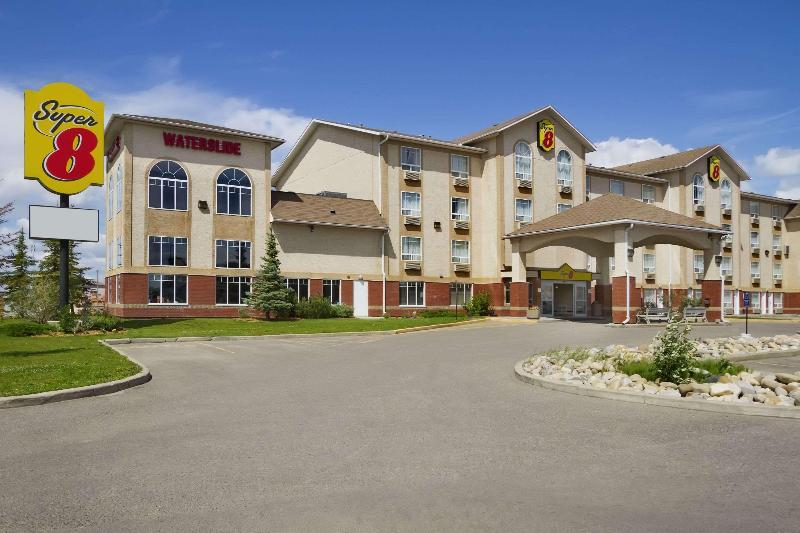 Super 8 by Wyndham Fort St. John