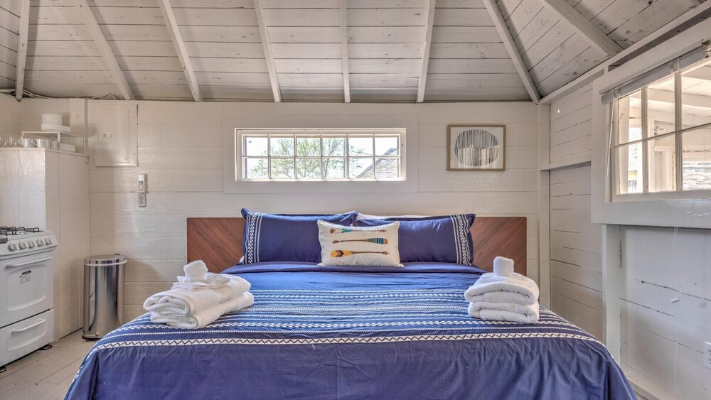 Bungalow 2 1br Water View — Westhampton Beach — photo 5