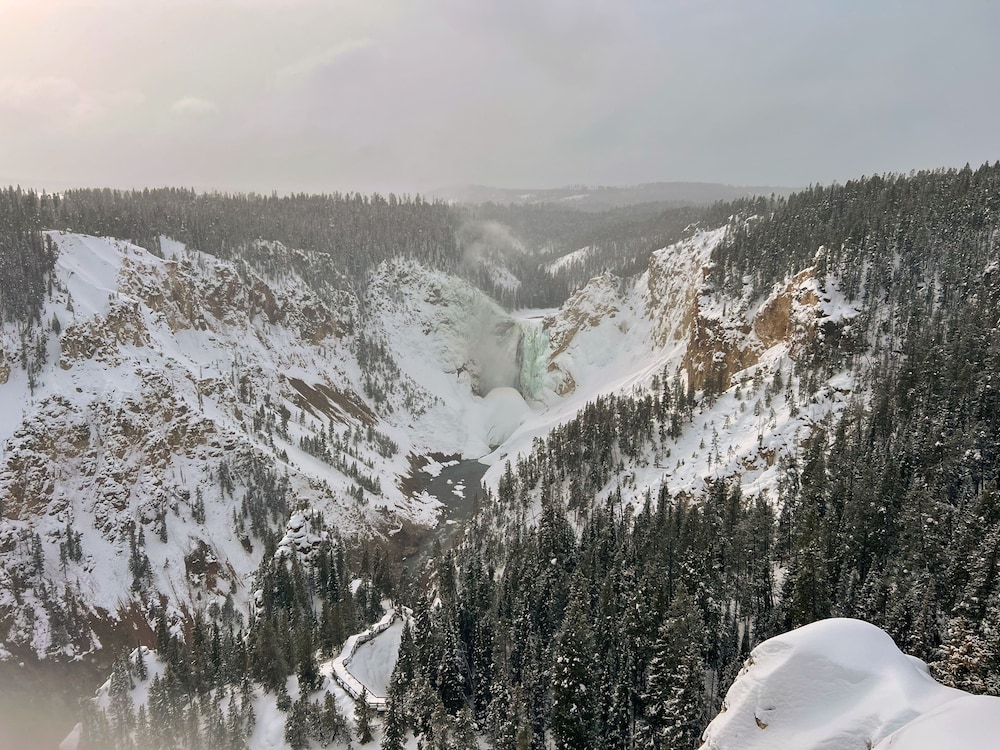 Explorer Cabins At Yellowstone - photo 40