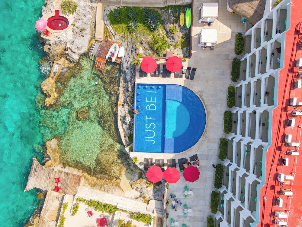 Hotel image of Hotel B Cozumel