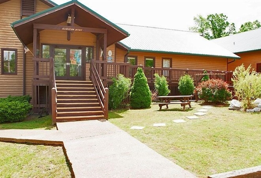 Natchez Trace RV Campground - photo 25