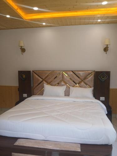 Tirthan lalit inn — Unknown City — photo 2