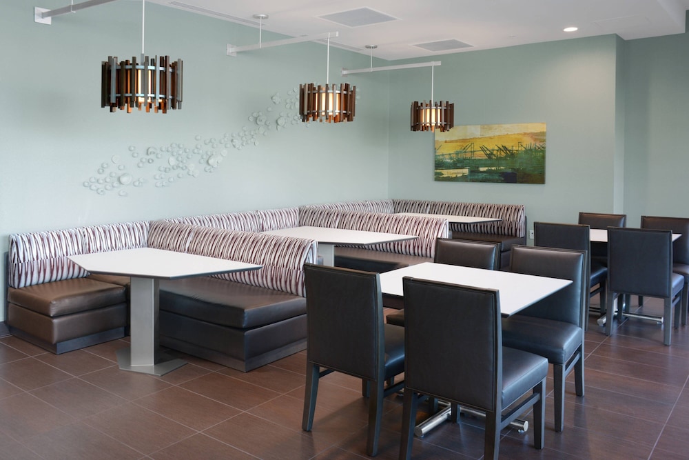 Residence Inn by Marriott Downtown Long Beach - photo 33