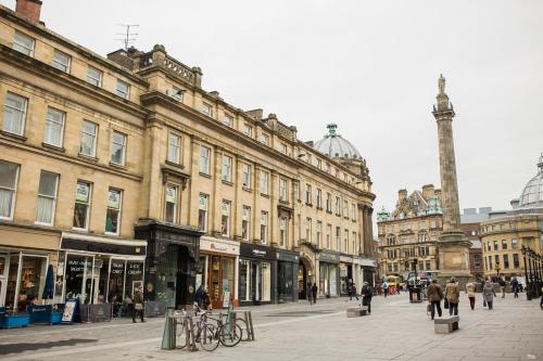 93a Grey Street Apartments — 5-Star Luxury Hotel in Newcastle Upon Tyne, United Kingdom