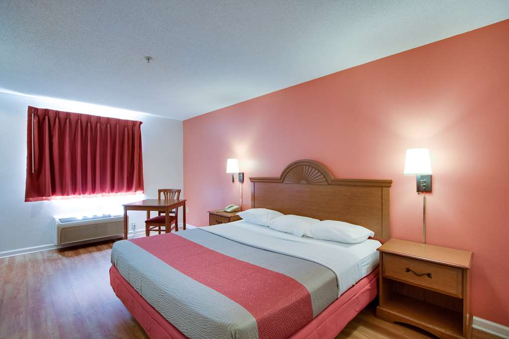 Motel 6 Hinesville GA - photo 13