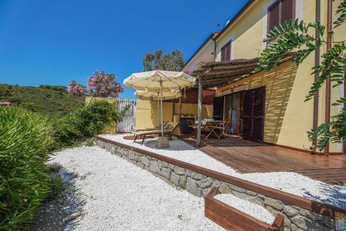 Case vacanza Barbatoja in Marina Di Campo, Italy