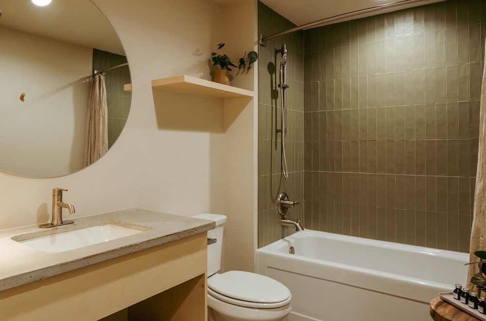 Brut Hotel - photo 42