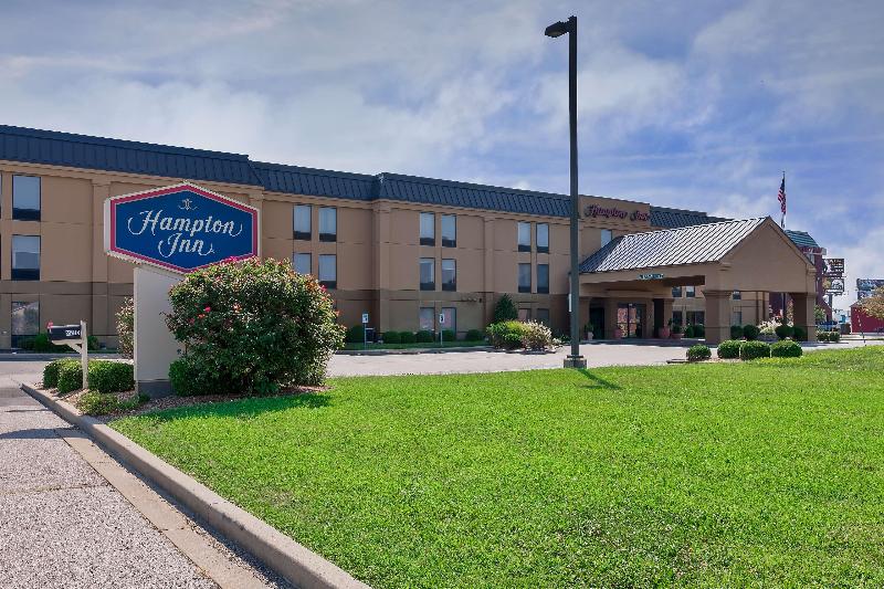 Longsheng Business Hotel — hotel in Yichuan Chengguanzhen