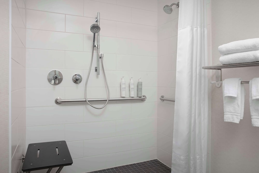 Hilton Garden Inn Philadelphia Ft. Washington - photo 22