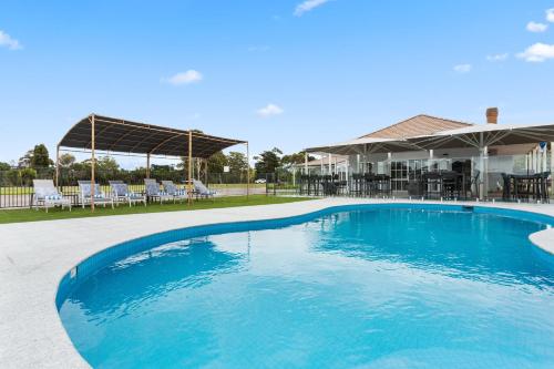 Sanctuary Inn On Westernport — Hastings