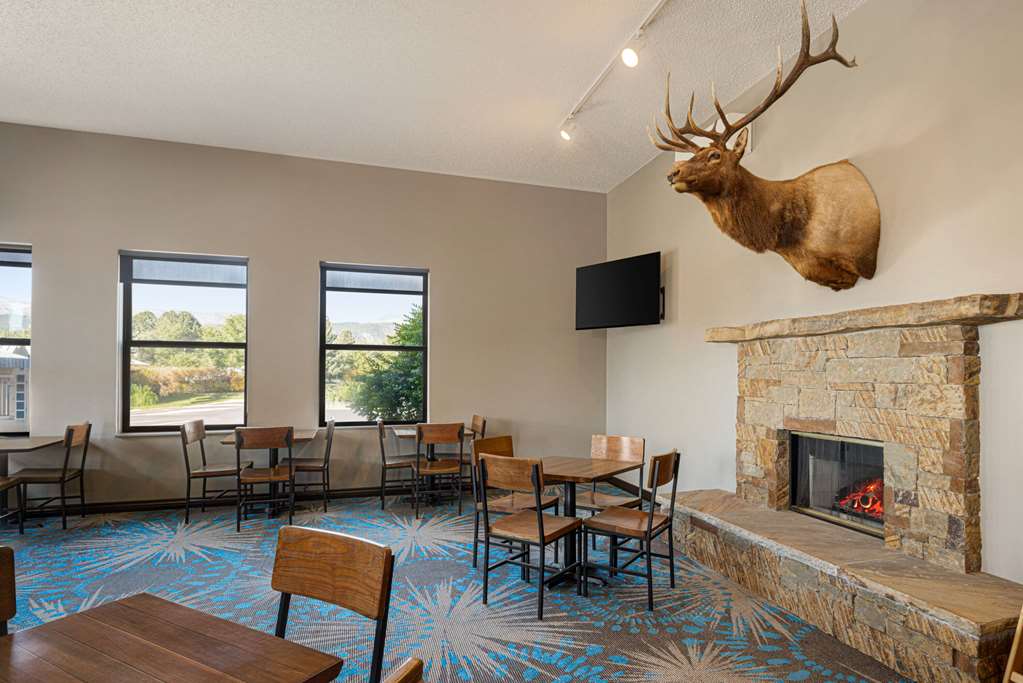 Days Inn by Wyndham Carbondale - photo 32