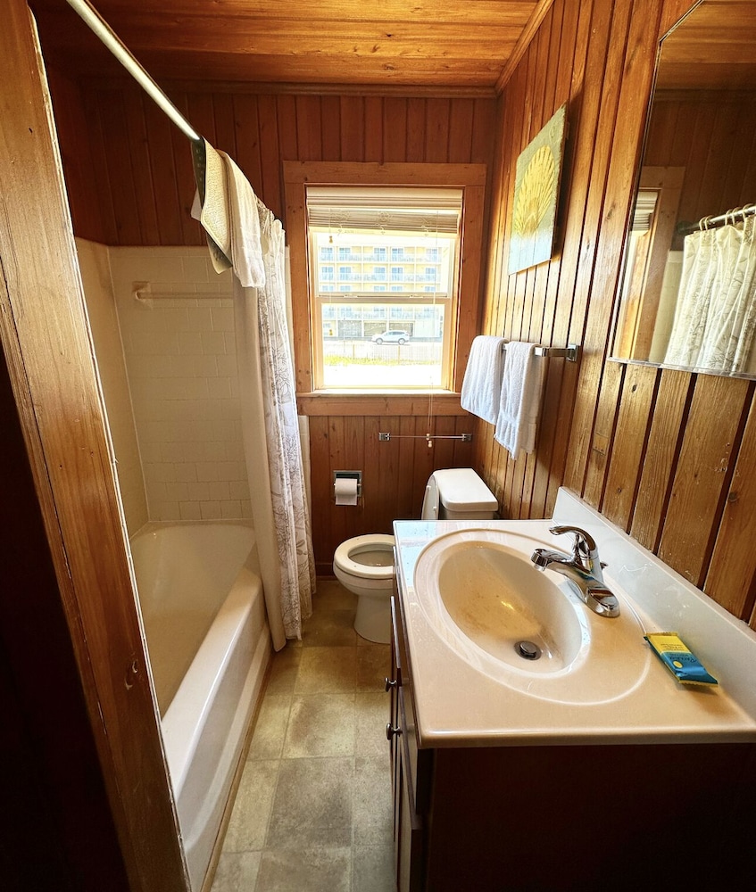 SandSpur Ocean Cottages - photo 79
