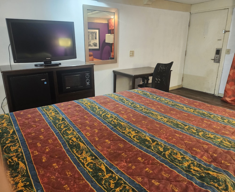 Travelodge by Wyndham Elkton University Area - photo 9