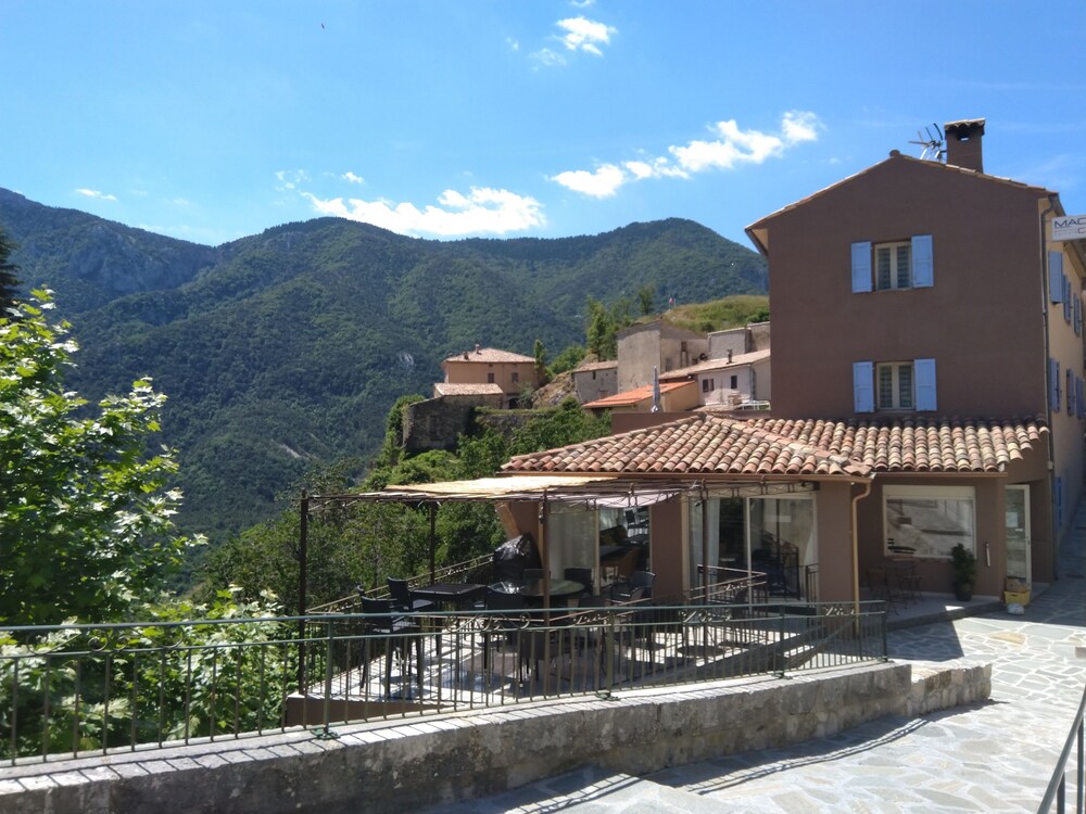 L'Oberge des Sources — hotel in Le Mas-D'agenais