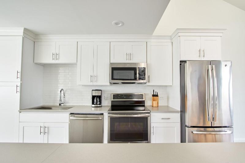 One Baltimore Place by Sonder - photo 50