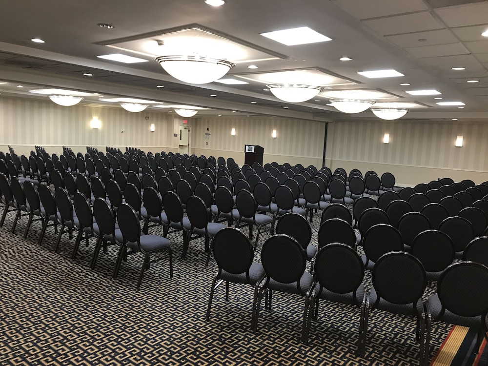 Four Points by Sheraton Wakefield Boston Htl&Conference Cntr - photo 36