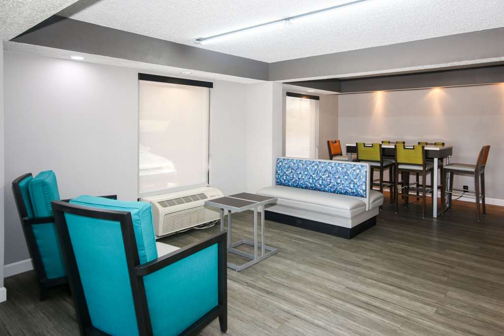 Quality Inn Clinton Laurens I 26 - photo 3