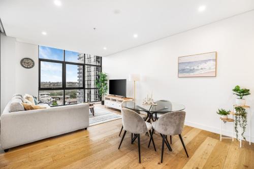 Aircabin Wentworth Point Stylish Comfy 2 Beds Apt — 4-Star Luxury Hotel in Sydney, Australia