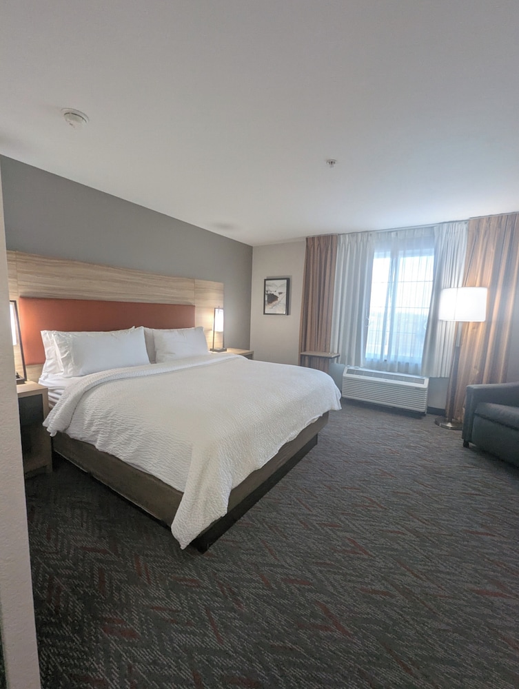 Candlewood Suites Loveland by IHG - photo 28