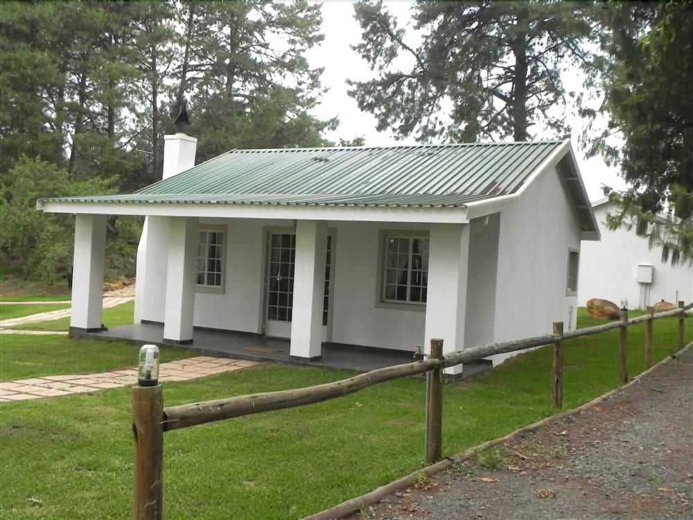 Waterwoods Cottages in Howick, South Africa