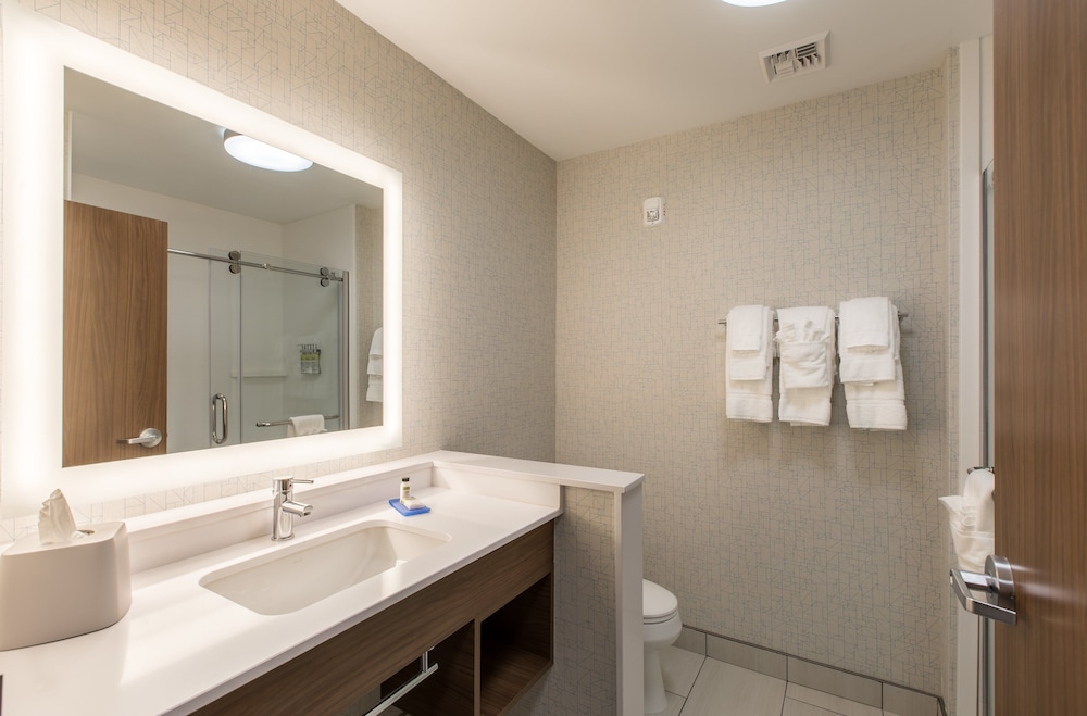 Holiday Inn Express & Suites Greenville S Piedmont by IHG - photo 21