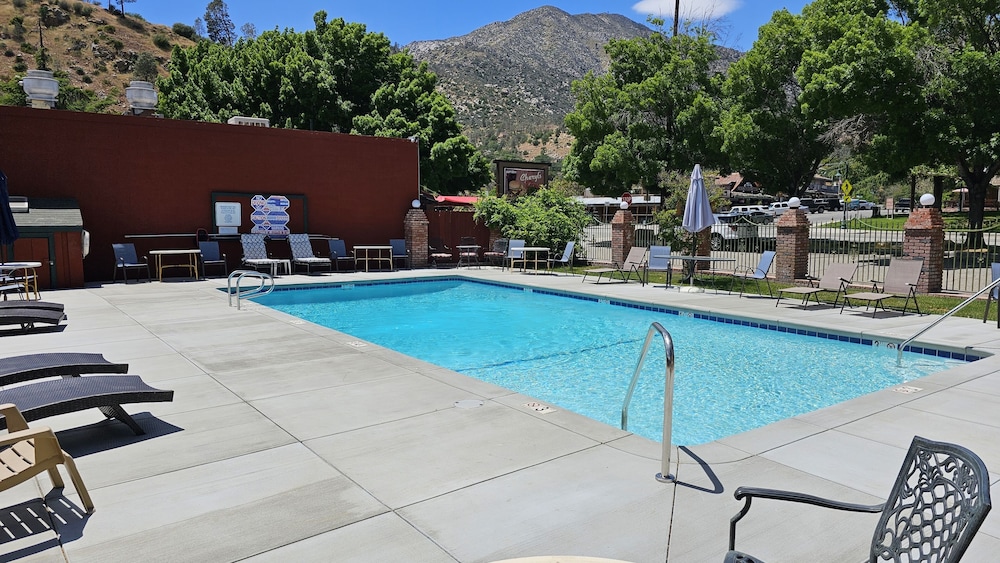 Kernville Inn - photo 121