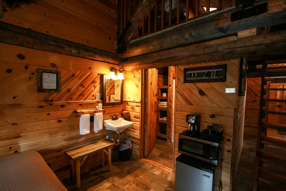 Judith Mountain Lodge - photo 13
