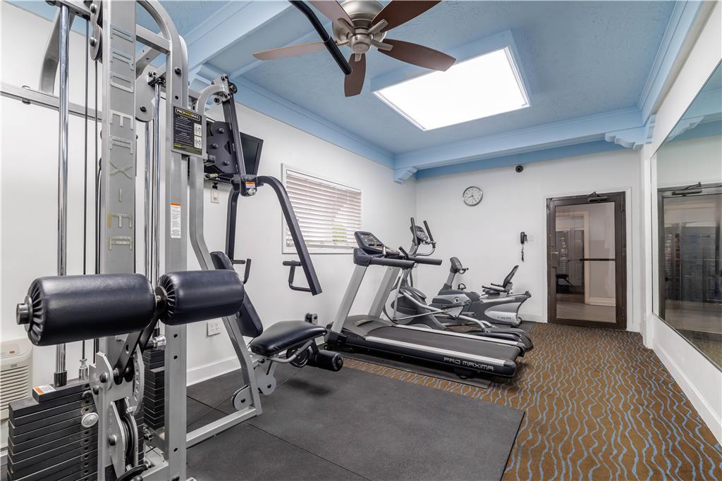Studio 6 Suites Dallas TX Downtown - photo 18