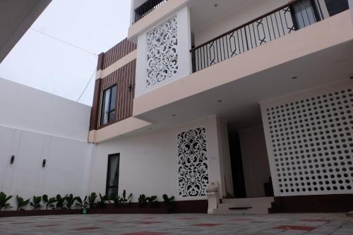 Cozy Dwelling - carbon neutral hotel in Unknown City