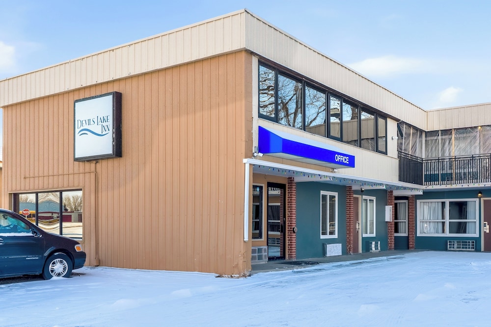 Devils Lake Inn By OYO Near Devils Lake Regional Airport — hotel in Devils Lake