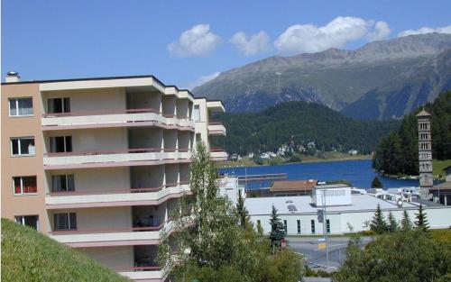 Allod Bad 102 — 4-Star Luxury Hotel in St. Moritz, Switzerland