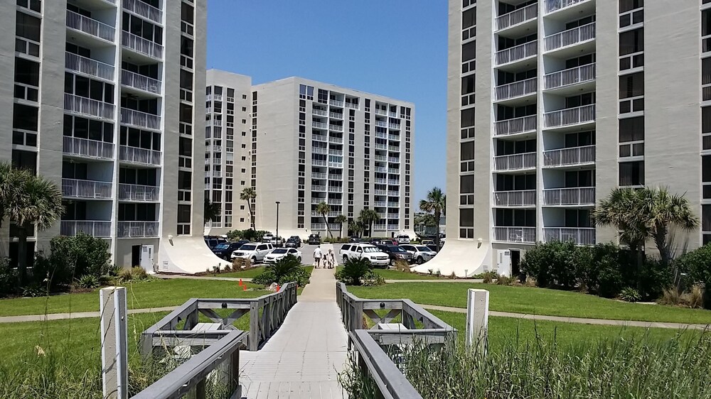 Shoreline Towers Resort by Panhandle Getaways - photo 23