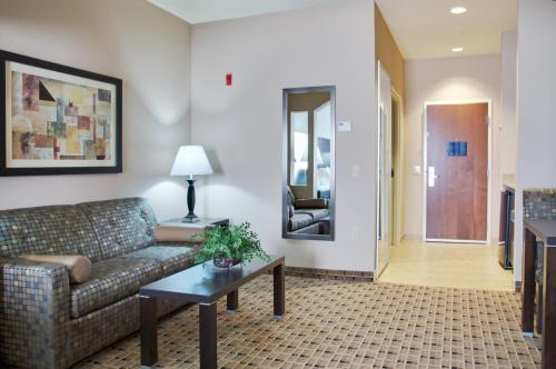 Aspen Grand Hotel Houston - photo 26