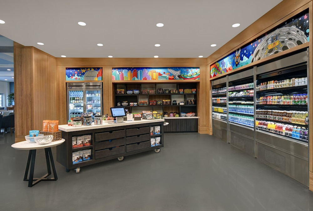 Holiday Inn Express Houston Galleria Area by IHG - photo 29