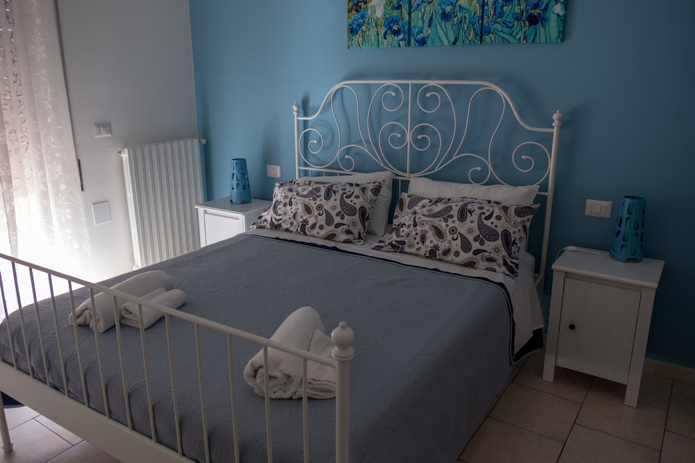 My Room in Trani - carbon neutral hotel in Trani