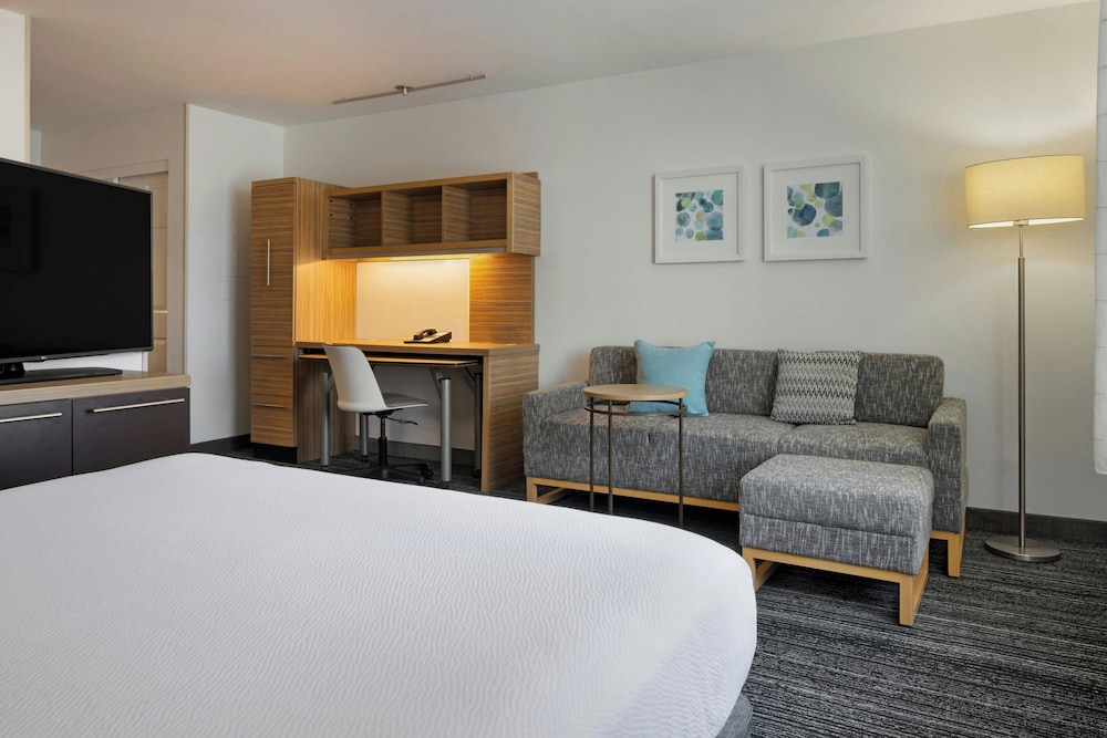 TownePlace Suites by Marriott Ontario Airport - photo 15